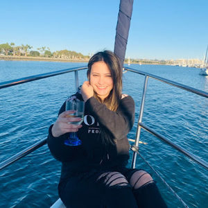 Meet your Posher, Molly